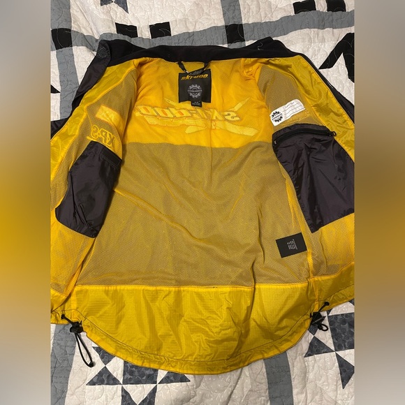 Bombardier Ski-doo windbreaker jacket - Picture 3 of 5